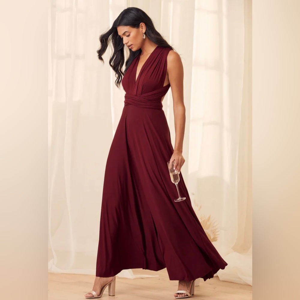 Lulus Burgundy Tricks of the Trade Bridesmaid Dress in size XS
